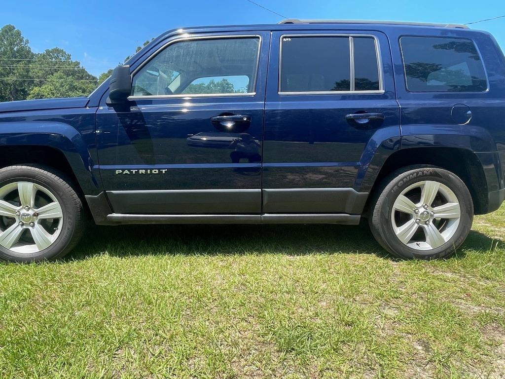 2014 Jeep Patriot Latitude's photo